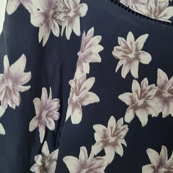 SUNDAY BEST ARITIZIA SKIRT - Picture 2 of 7